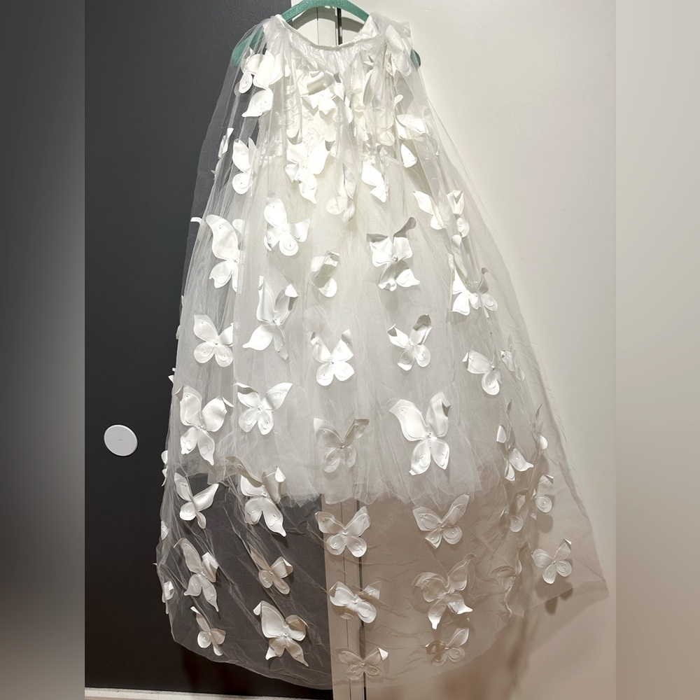 Flower girl dress with removable cape